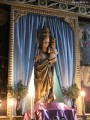 Hármas koronás Madonna-szobor 1 katolikus templom Csíkzsögöd