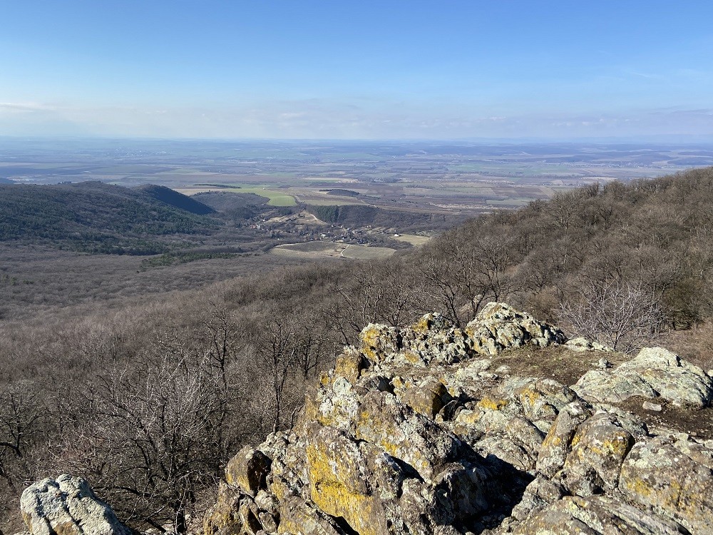 Gereblye-kő - Arka